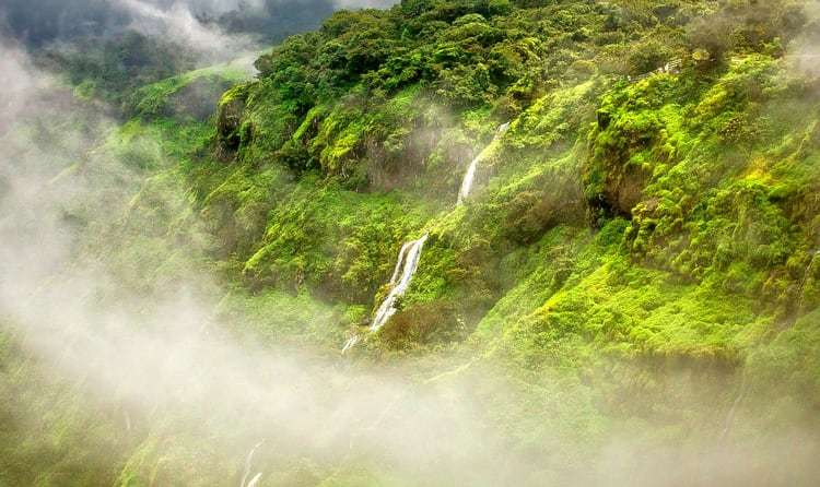 Panchgani (244 Km from Mumbai)