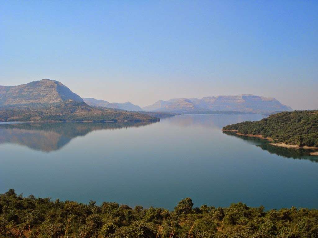Mulshi Dam (165 Km from Mumbai)