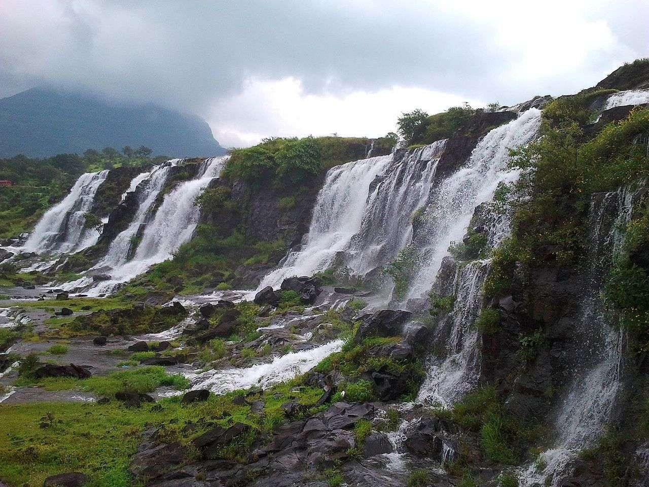 Bhandardara (187 Km from Mumbai)
