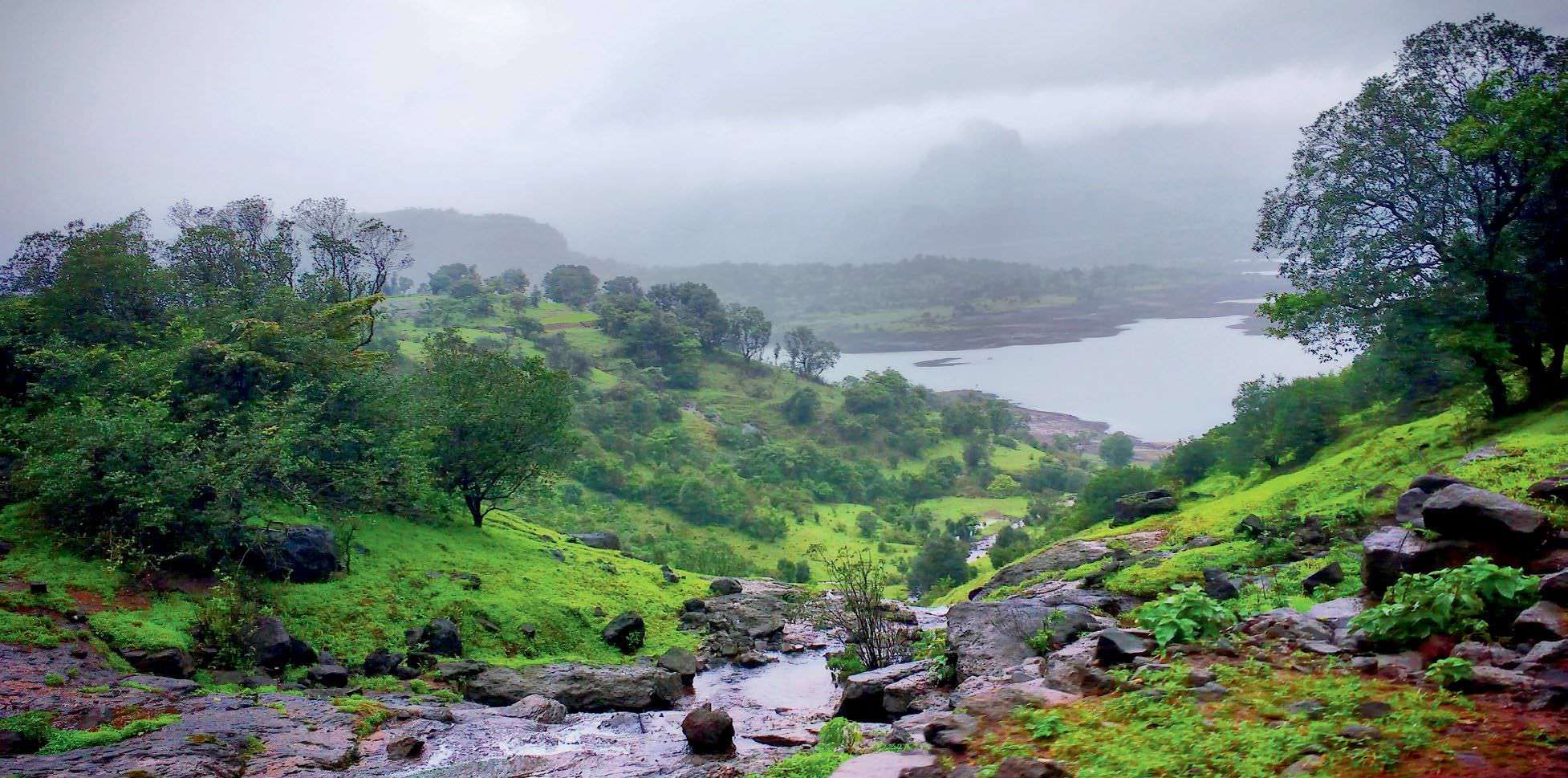 Igatpuri (121 Km from Mumbai)