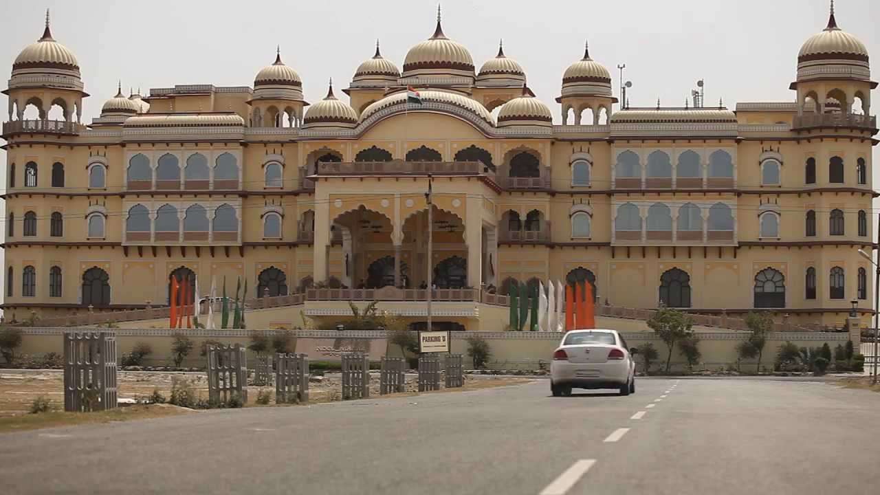 Karnal - 121 Km from Delhi