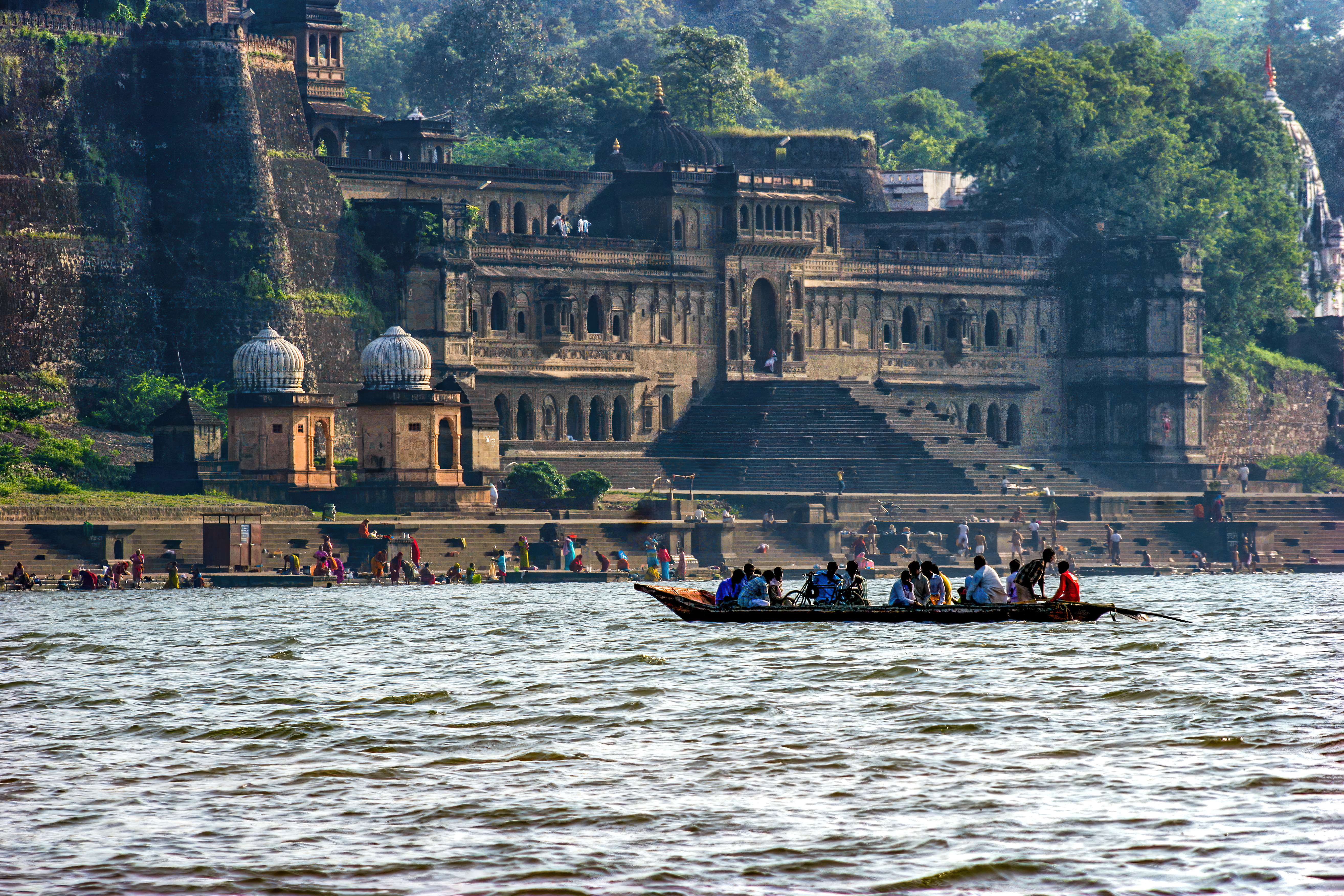 Narmada Ghat, Maheshwar