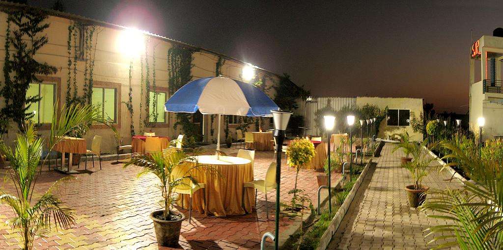 Samardha Jungle Resort