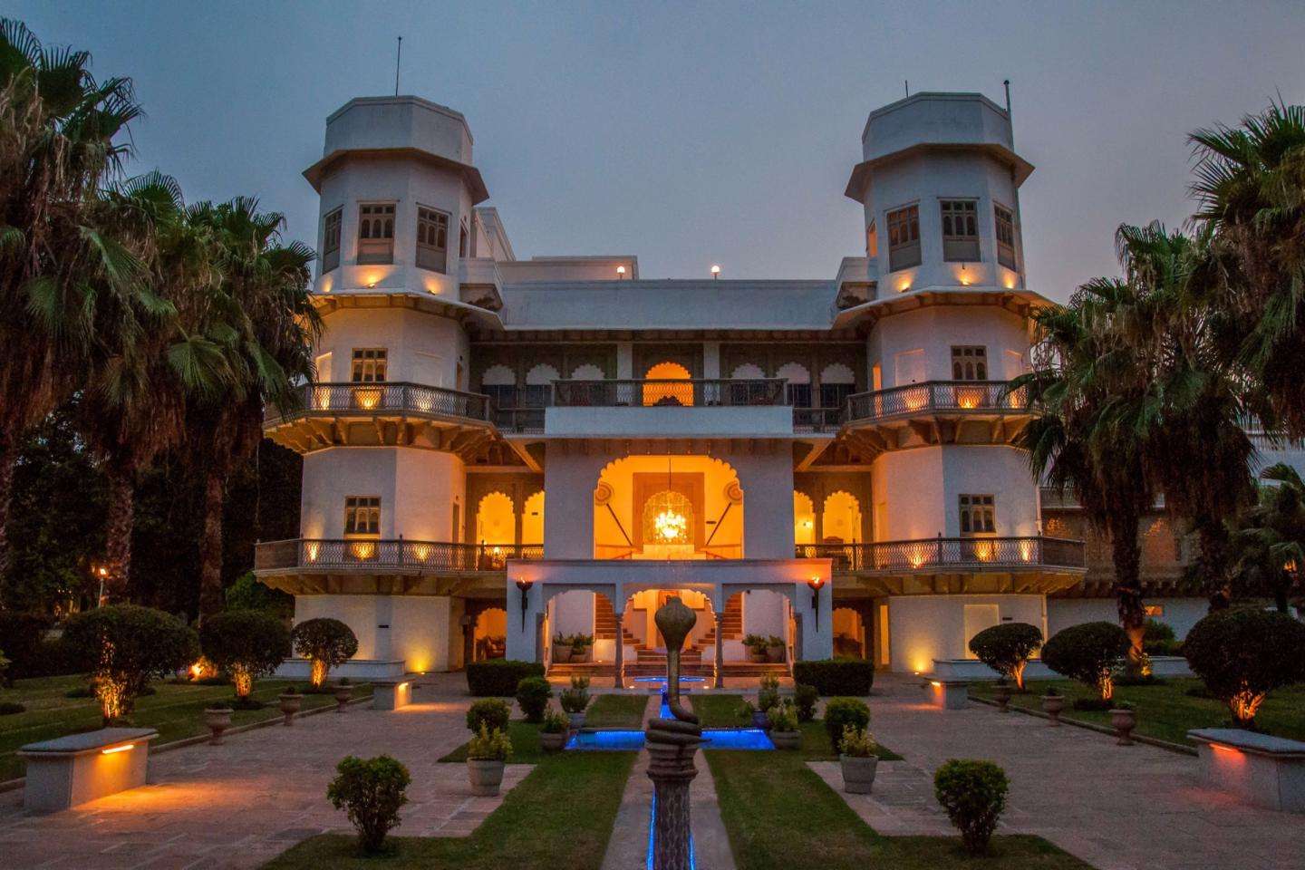 Usha Kiran Palace, Gwalior