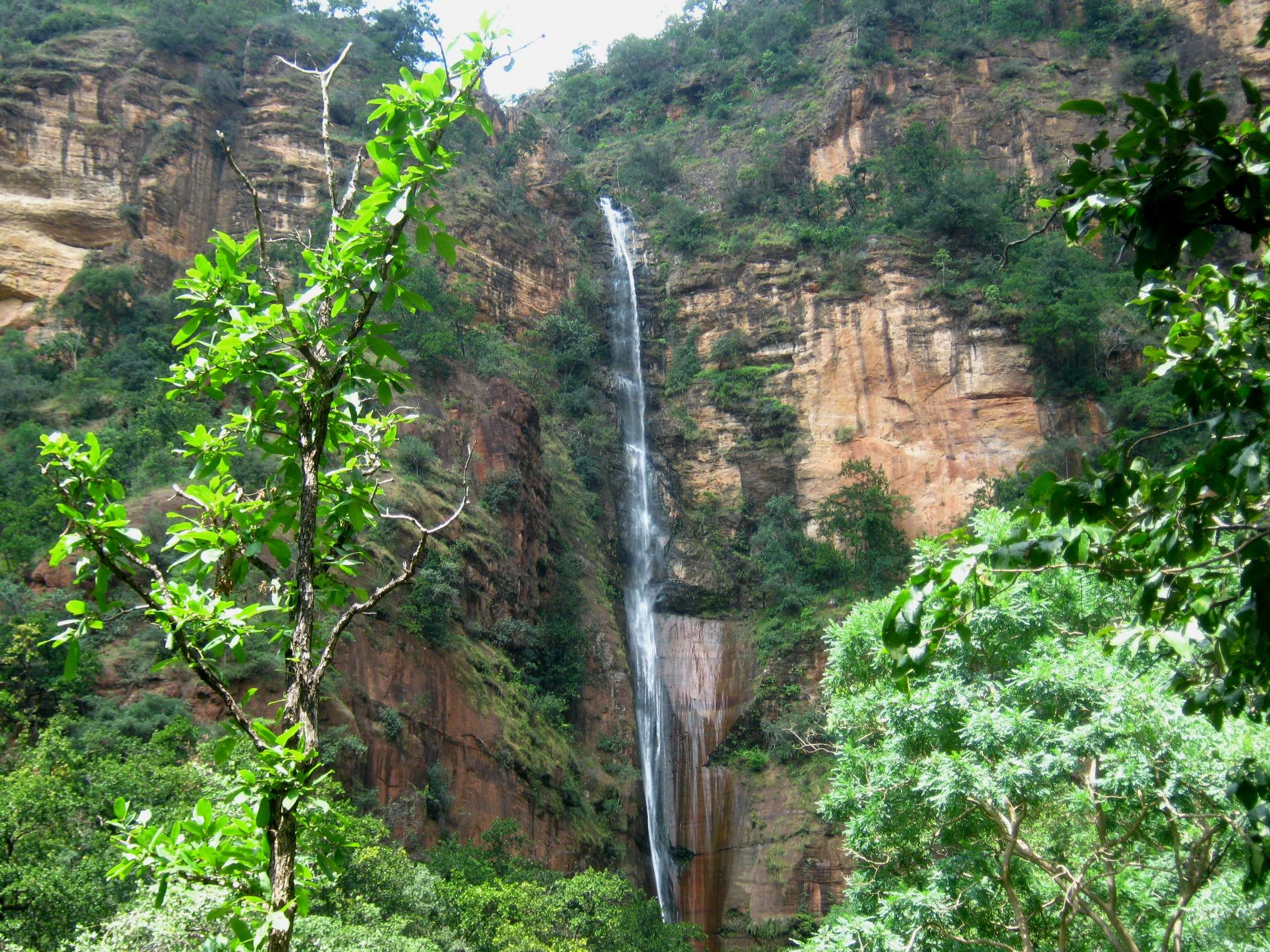 Rajat Prapat(Big Fall)