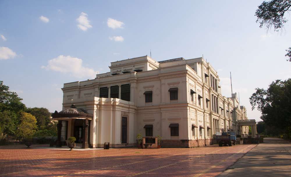 Spend some time together Exploring Lal Bagh Palace