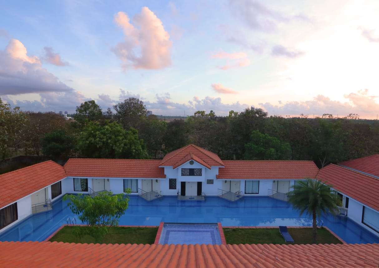 Village Retreat Chennai Day Out, Flat 20% off