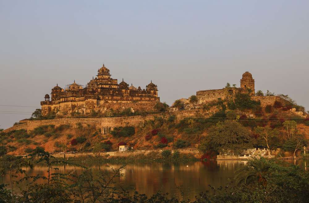 Bir Singh Palace, Datia