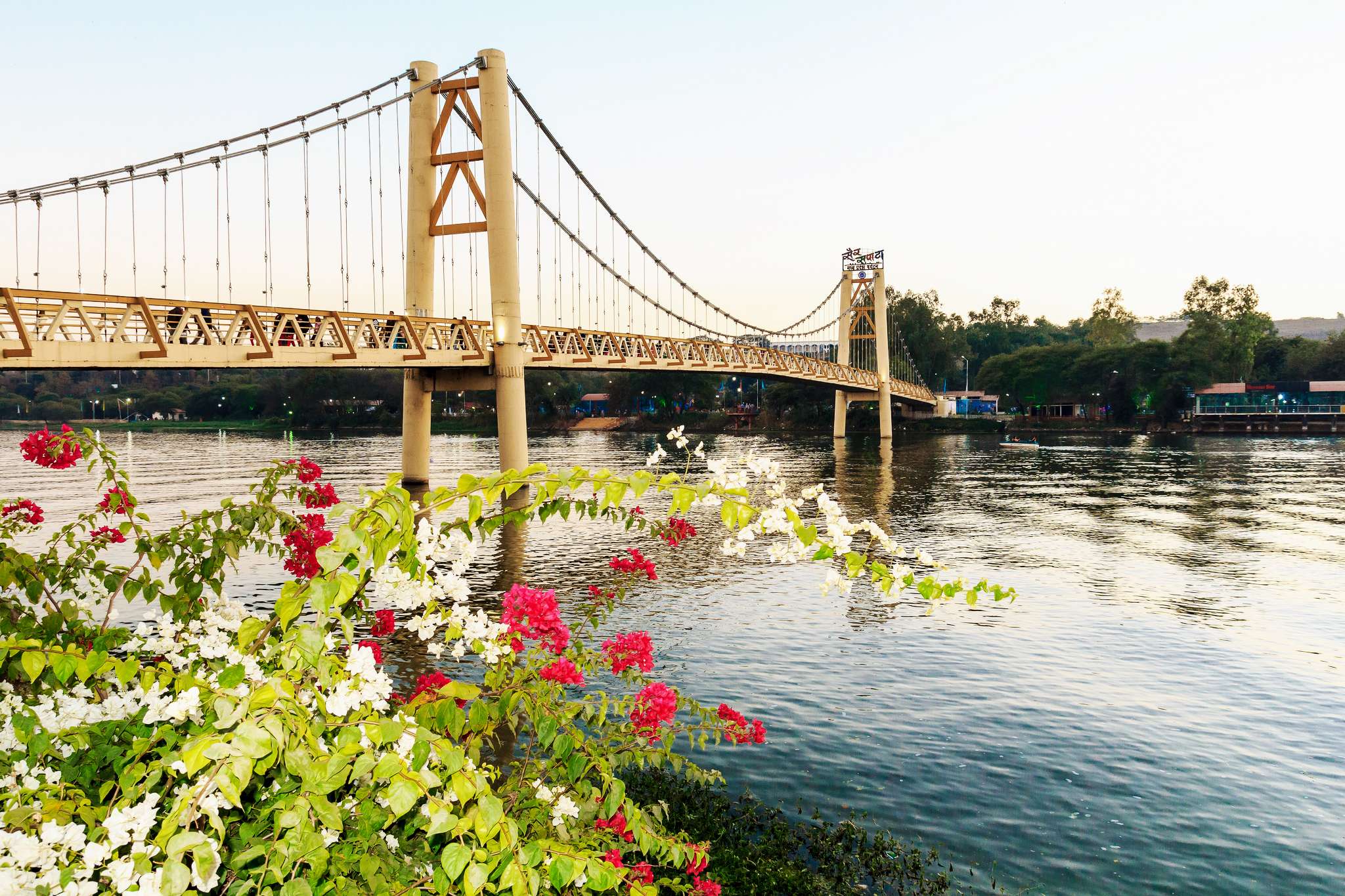 Spend Wonderful Evening at Sair Sapata