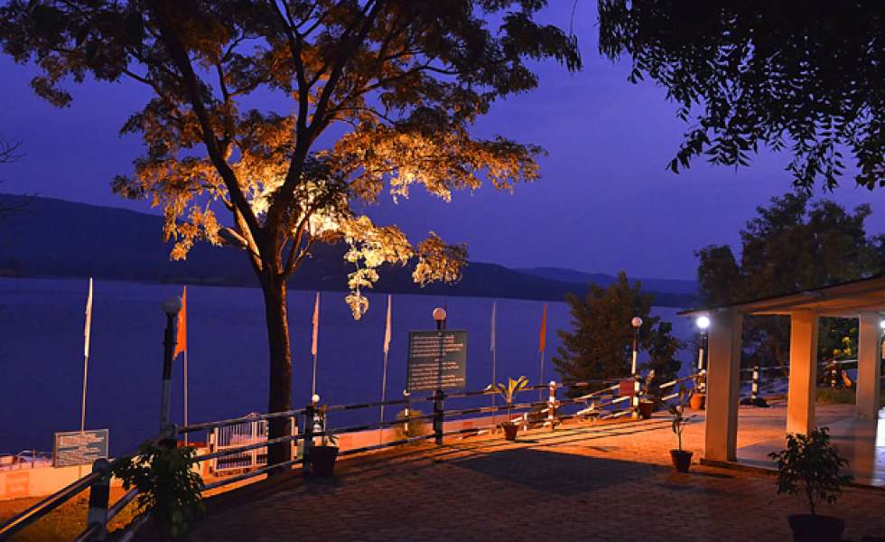 Choral Resort, Choral