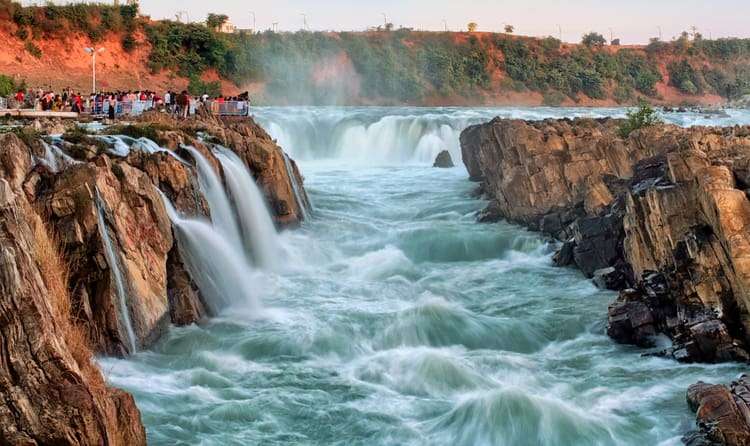Dhuandhar Falls