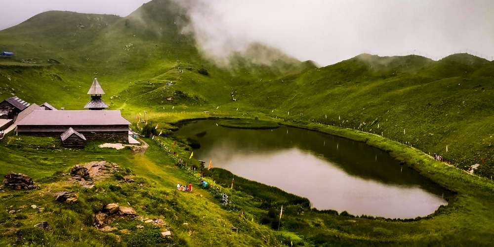Prashar Lake Trek