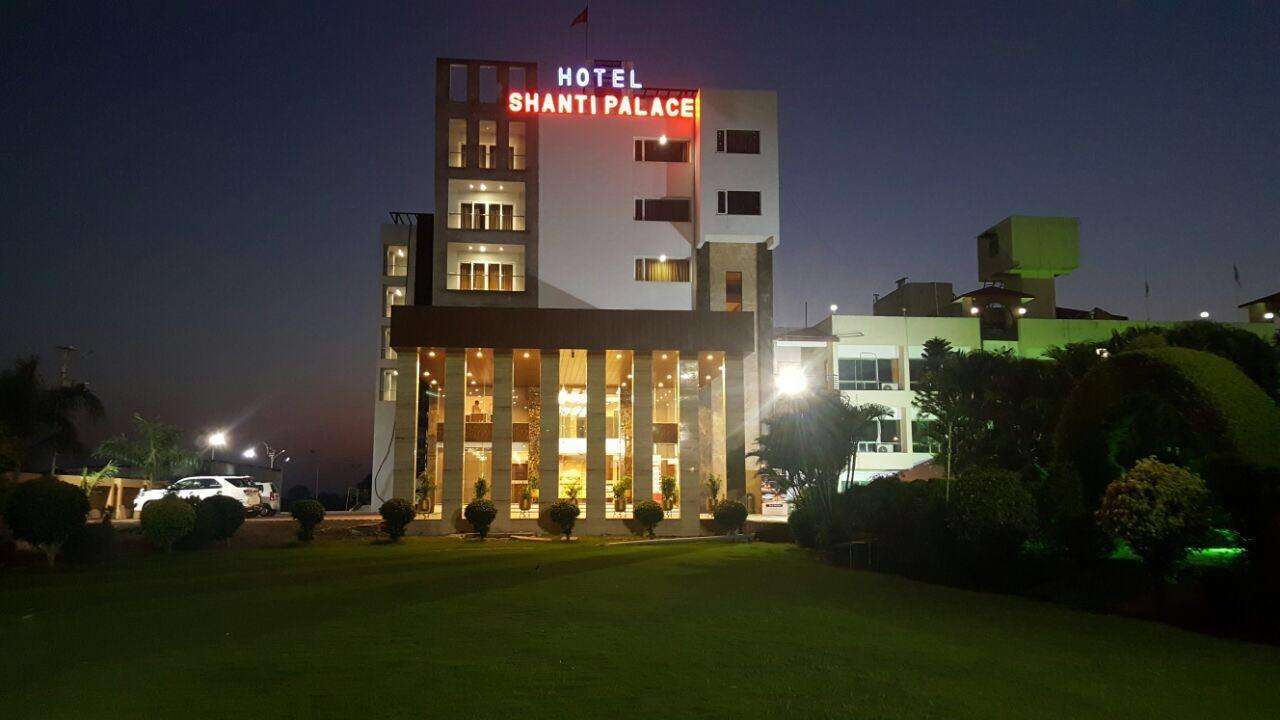 Shanti Clarks Inn Suites