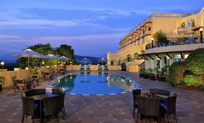 15 Best Madhya Pradesh Tourism Resorts