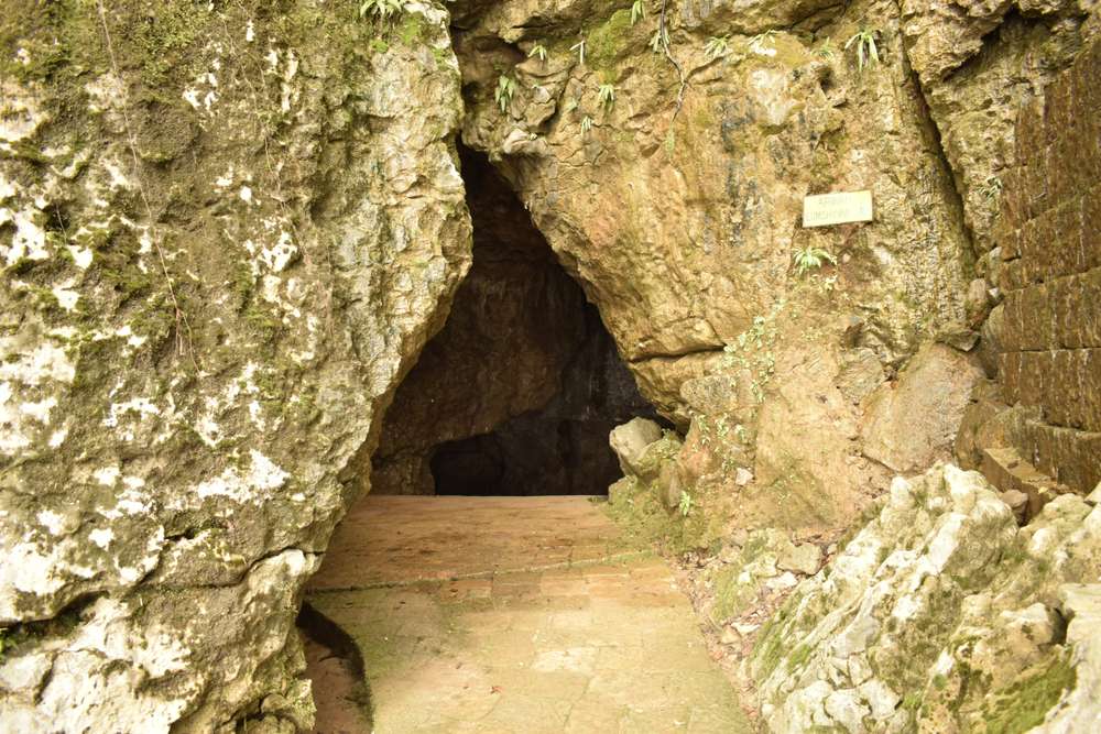 Arwah Cave