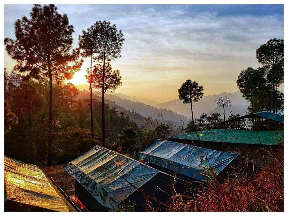 Camping in Shimla with Trekking @ Flat 36% off | Book Now!