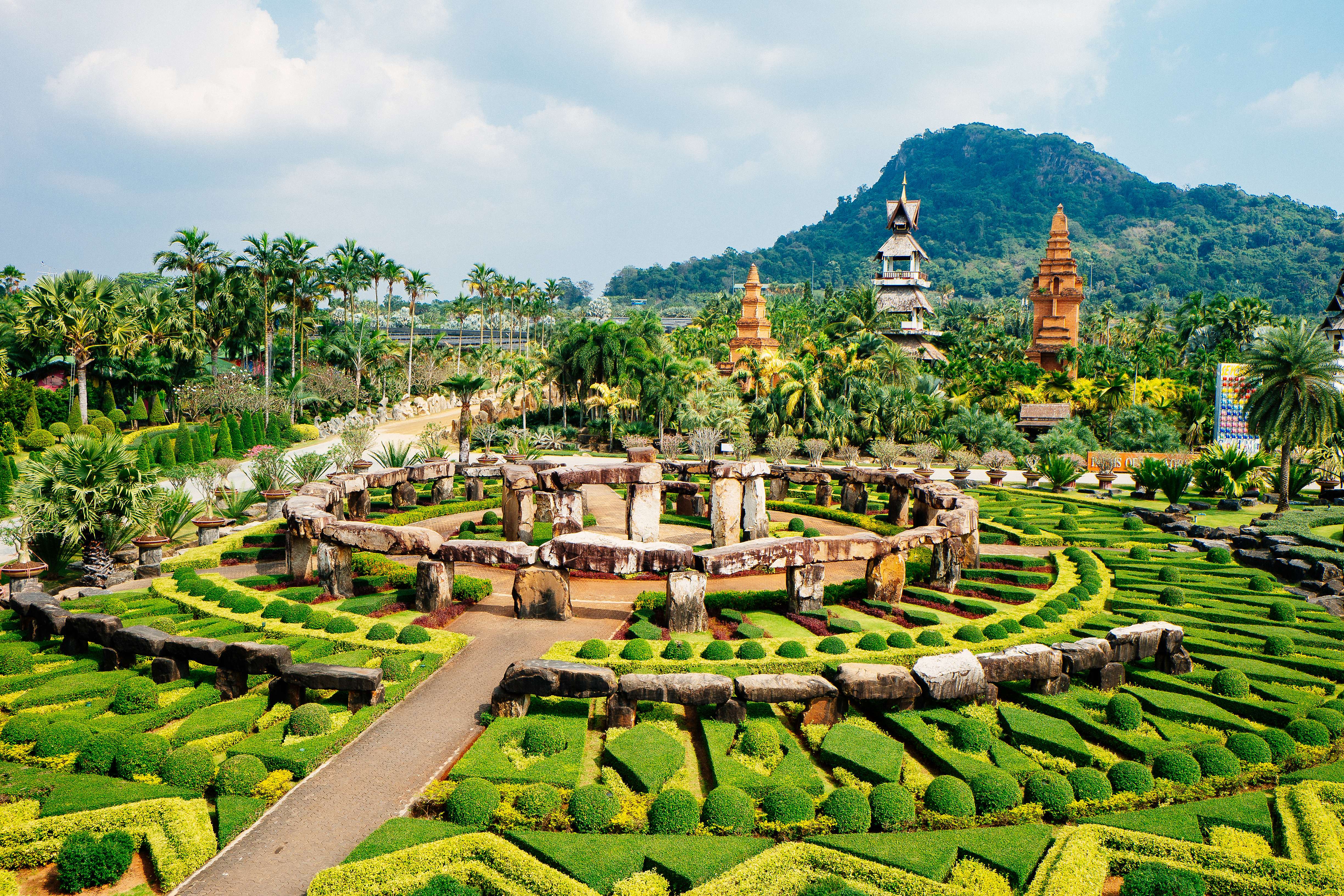 Nong Nooch Tropical Botanical Garden, Book @ ₹800 Only!
