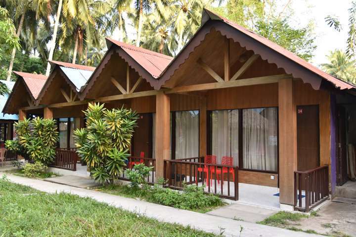 Holiday Inn Beach Resort