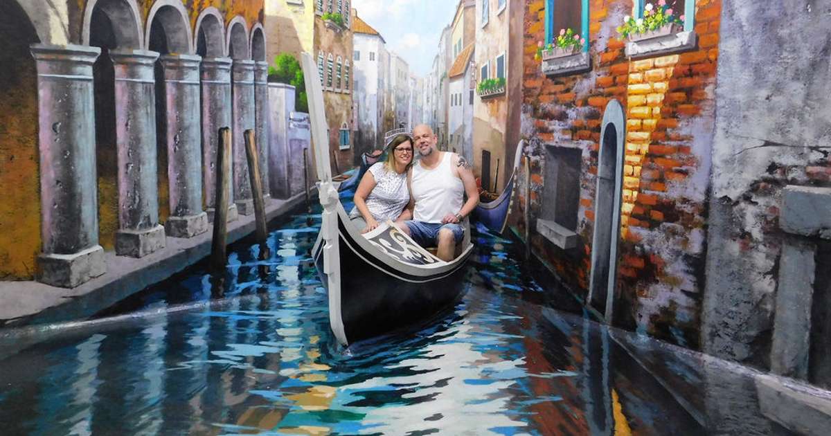 Mesmerize with the 3D Effect at Dream Museum Zone