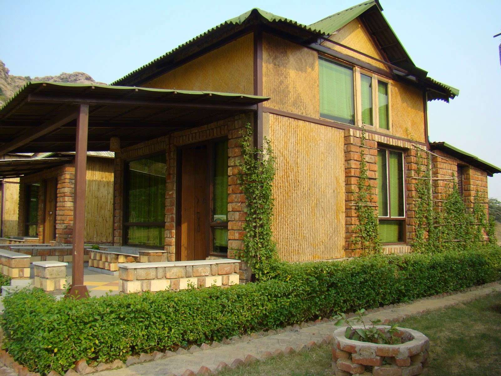 Corporate Adventure Day Out with Stay Near Delhi - Flat 27% Off