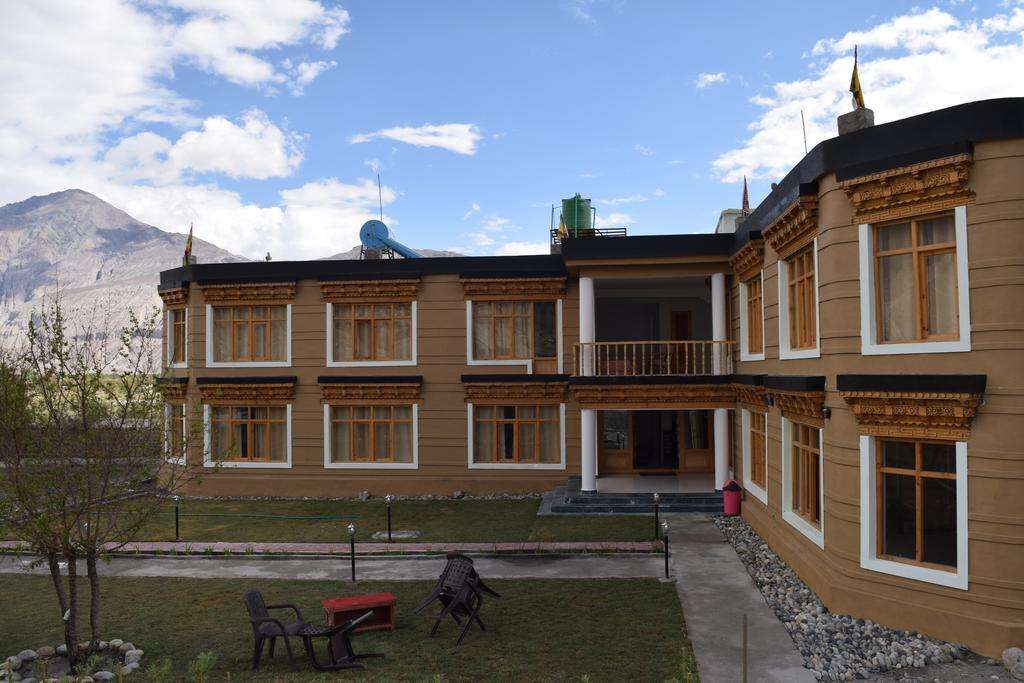 Hotel Grand Nubra