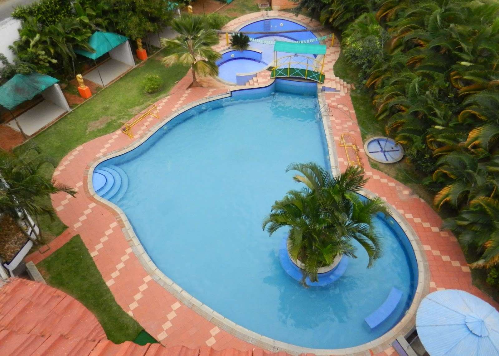 Silver Mist Club & Resort