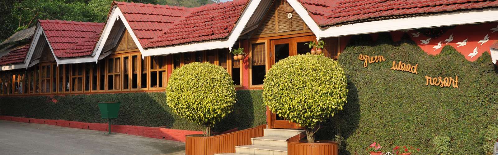 Green Wood Resort