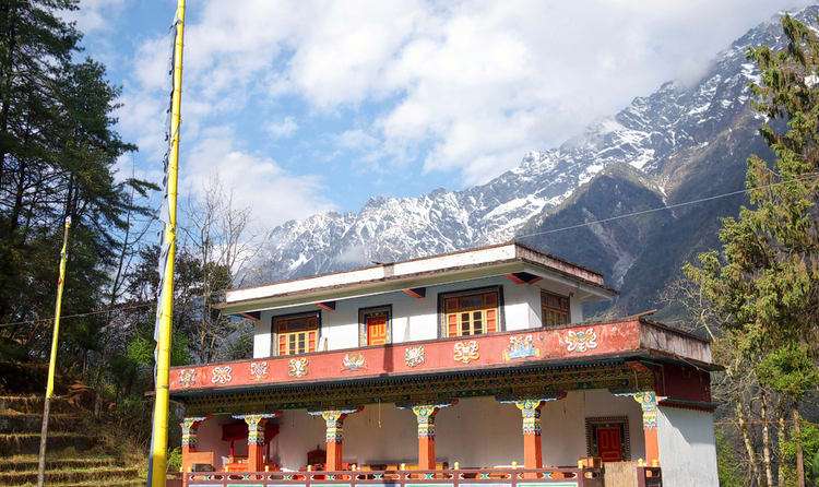 Meet Monks at Lachung Monastery