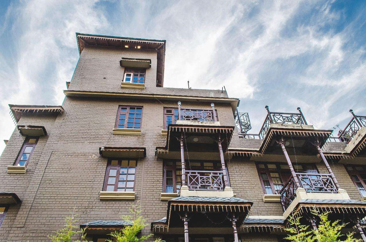 Blossoms Village Resort