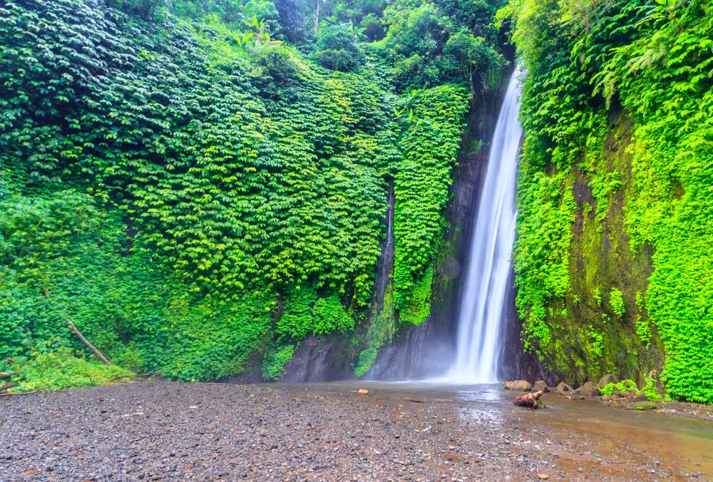 Blahmantung Waterfalls