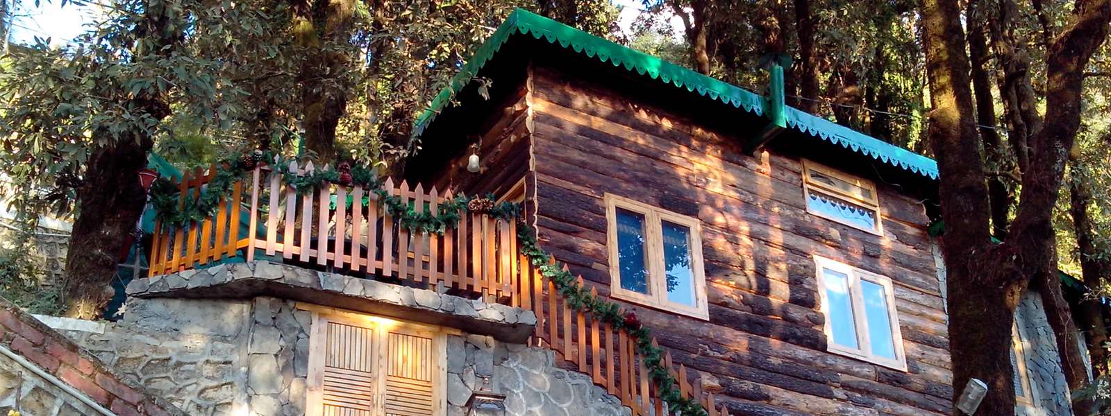 20 Homestays in Mussoorie | Book Now & Get Upto 50% Off