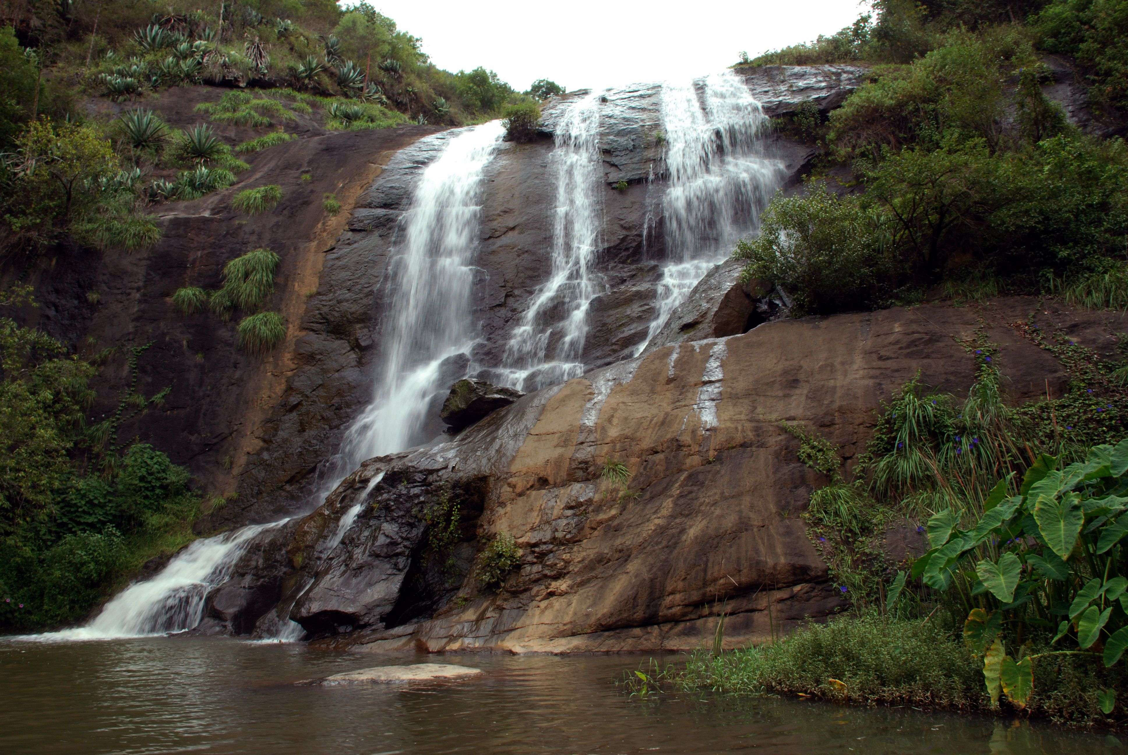 Kalhatty Waterfalls