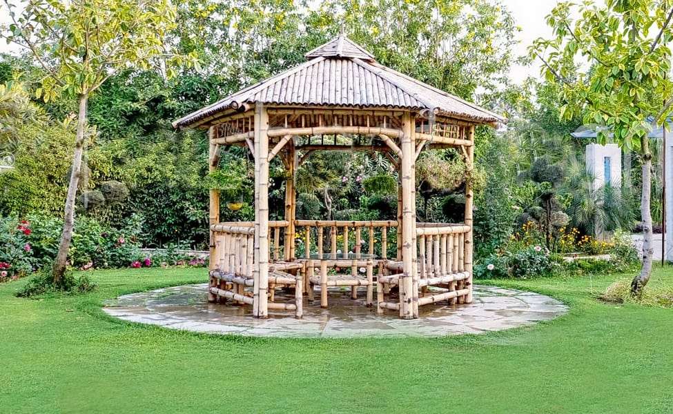 Delhi to Botanix Nature Resort (62 km)