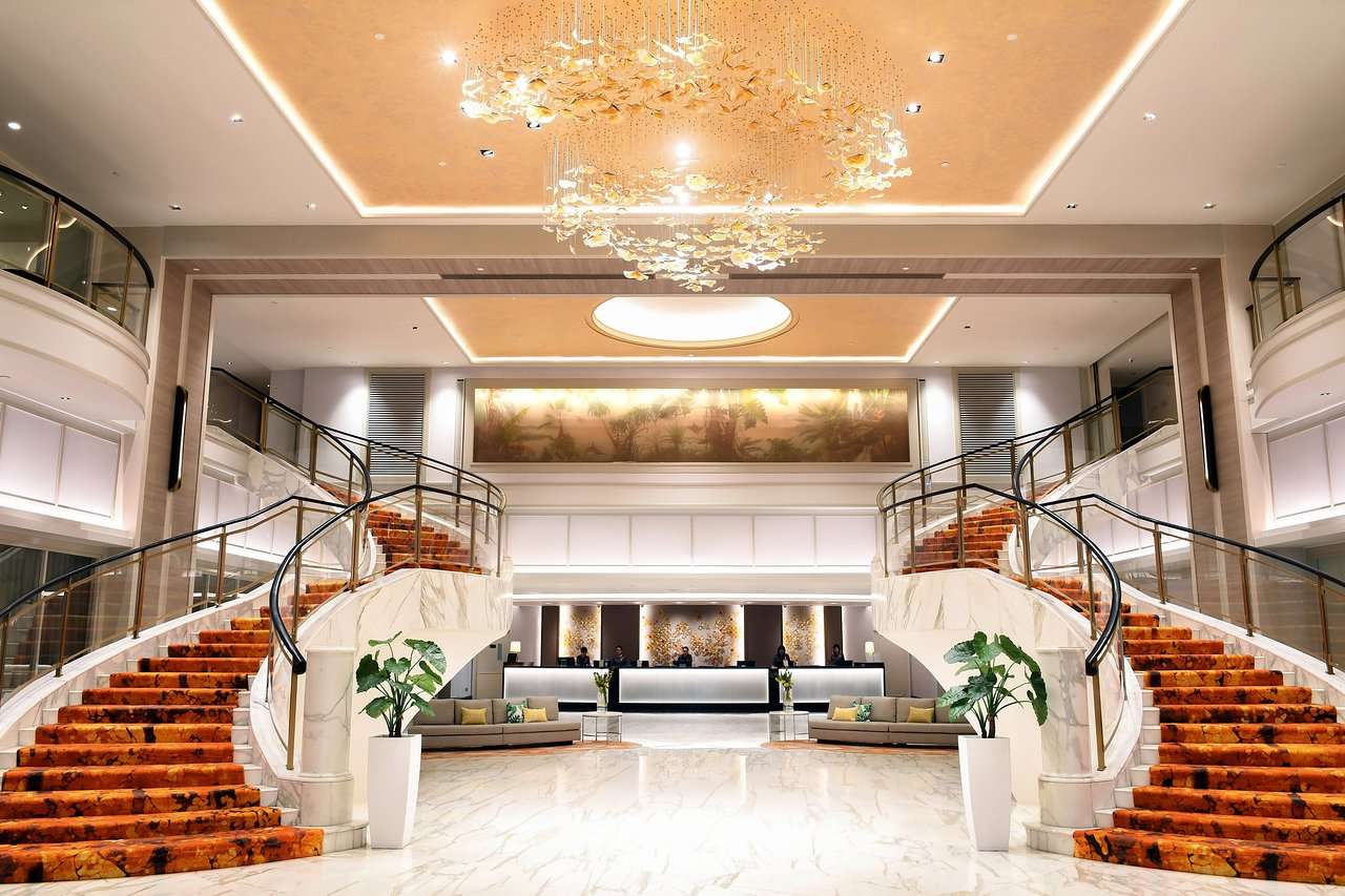 Royal Plaza on Scotts