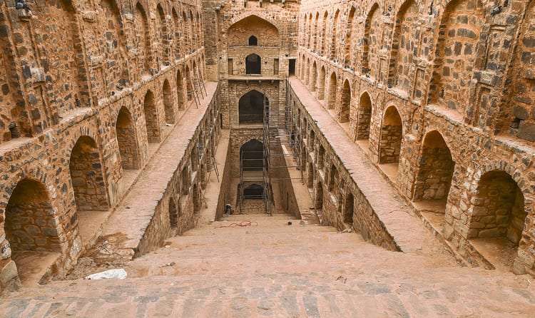  Agrasen ki Baoli