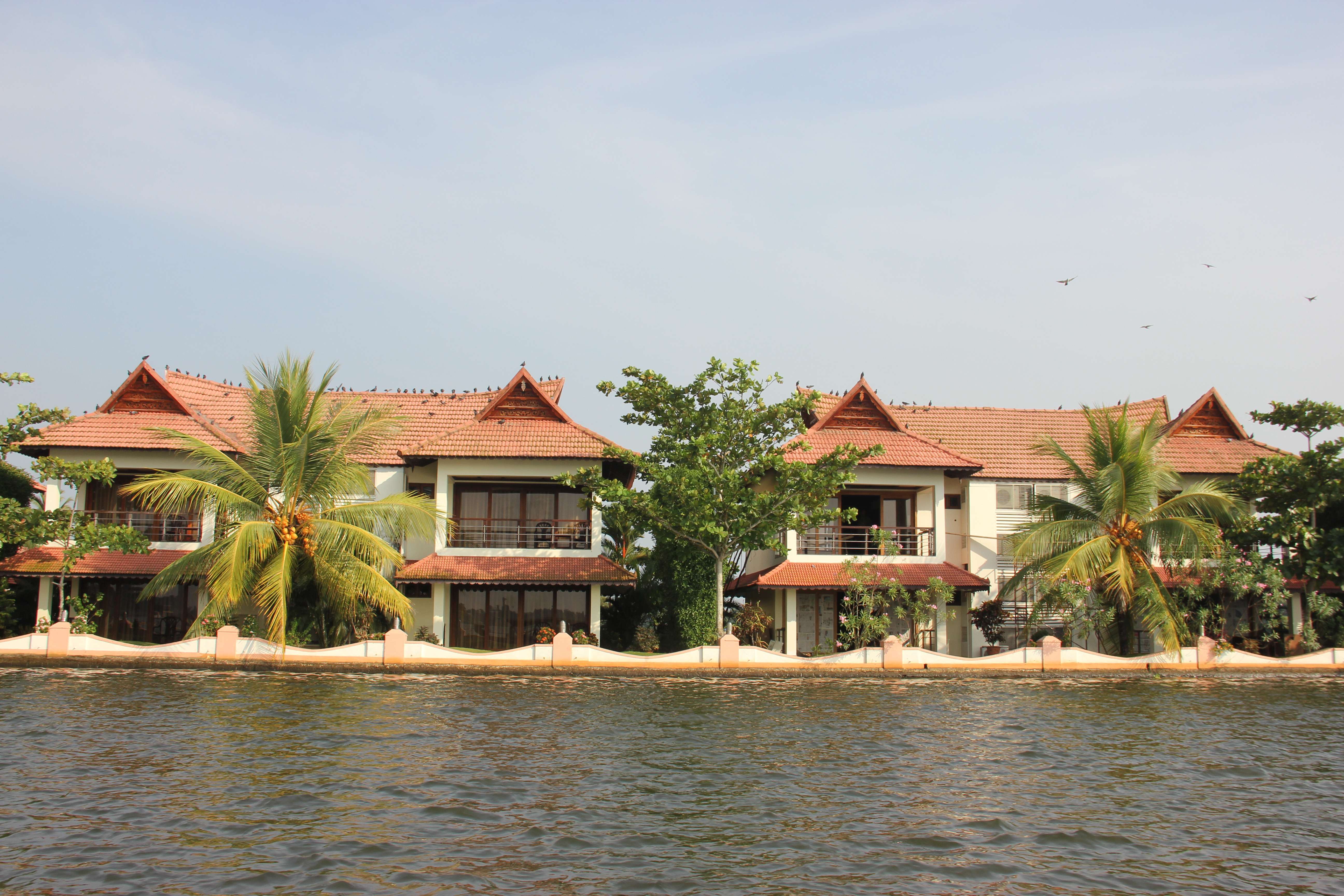 20 Beach Resorts In Alleppey | Book Now & Get Upto 50% Off