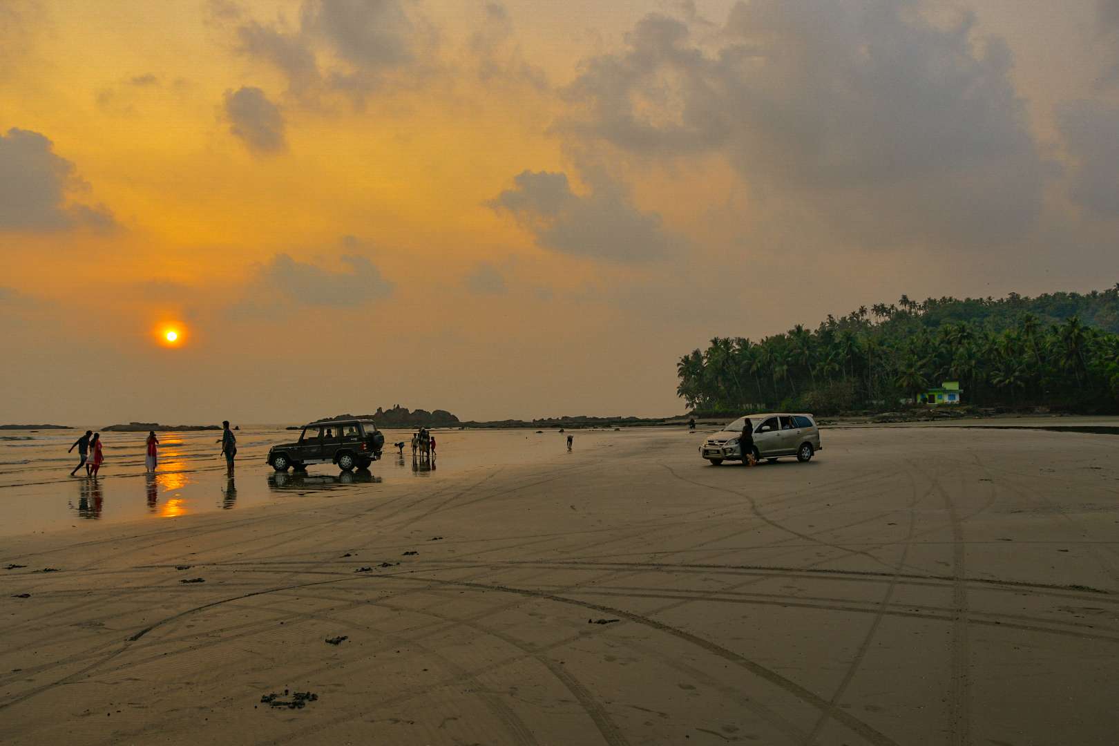 Muzhappilangad Beach, Kannur