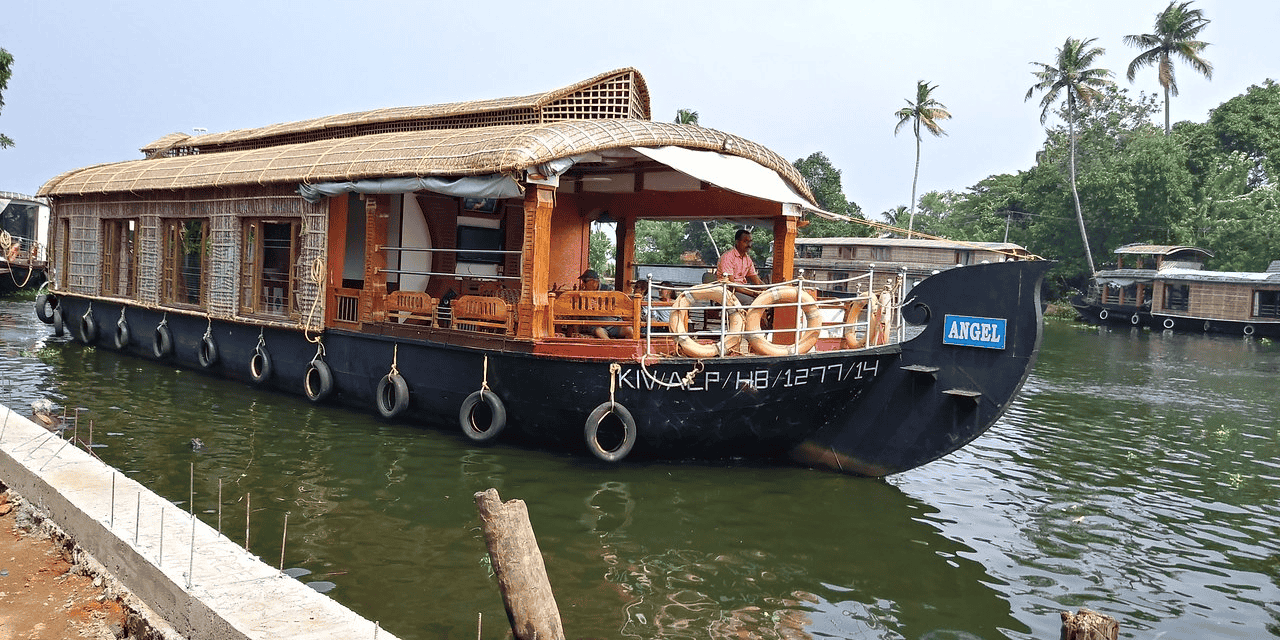 Angel Queen Houseboat Honeymoon Package