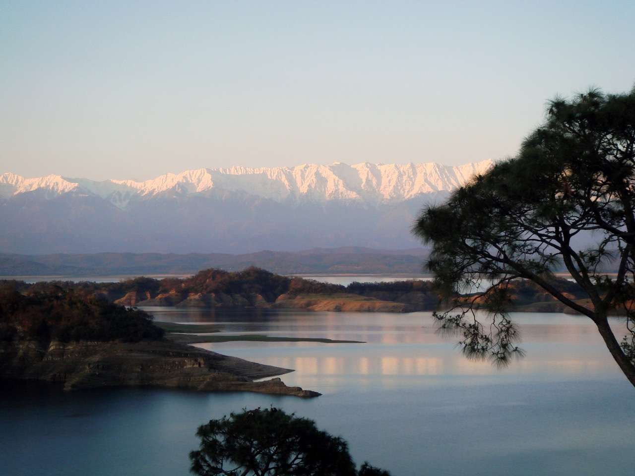 Maharana Pratap Sagar Lake