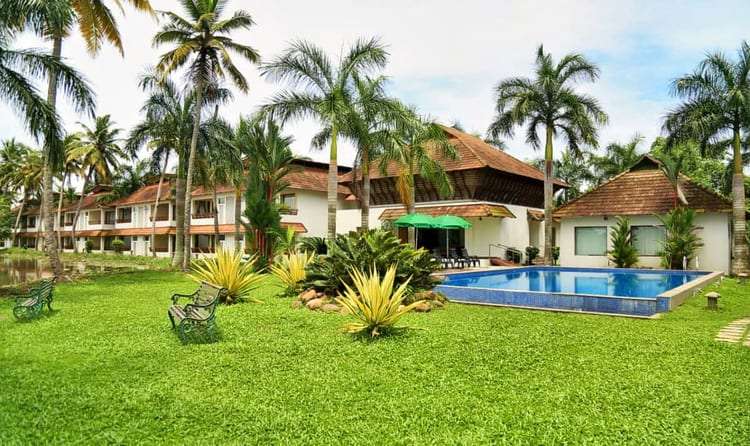 Manor Backwater Resort