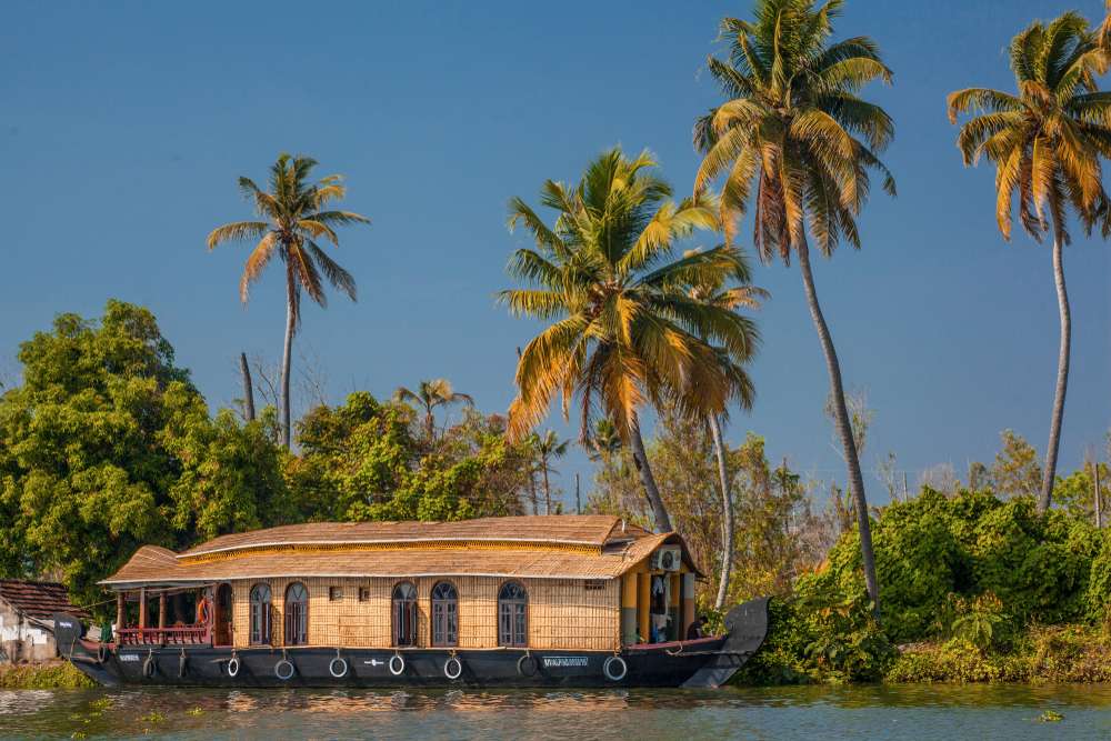 Johnson's Eco Houseboats