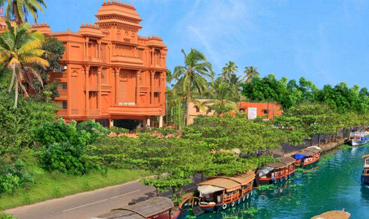 Haveli Backwater Resort