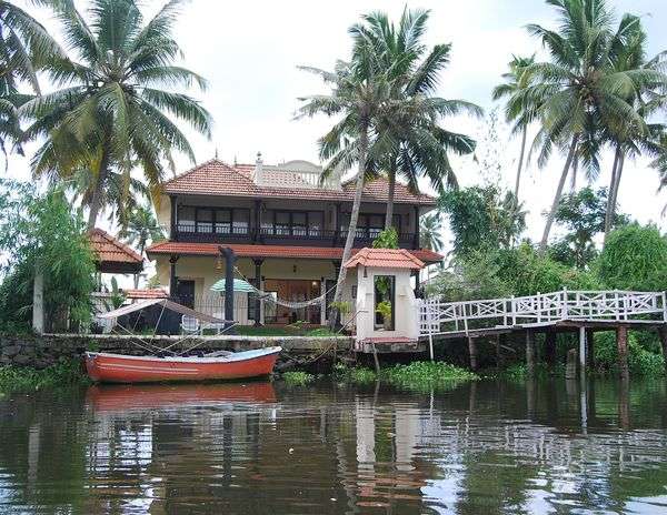 Wintergreen Waterfront Resort