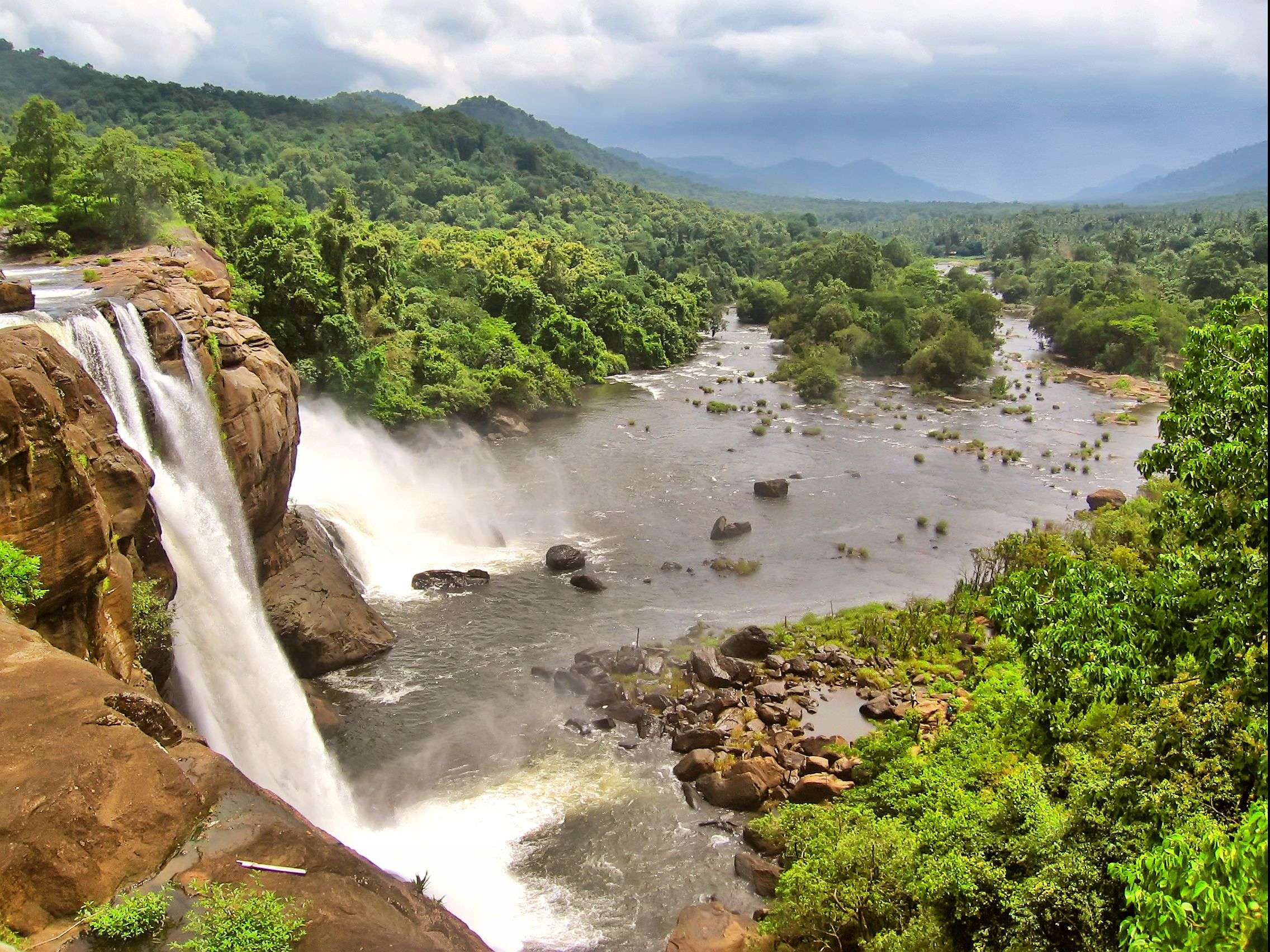 Vazhachal Falls 
