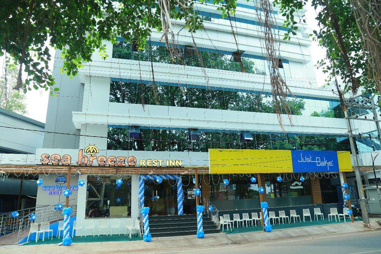 Sea Breeze Beach Inn Resort