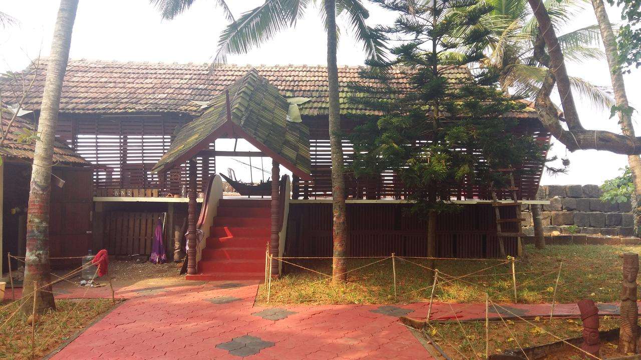 Brighton Beach House Resort