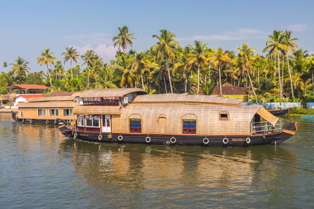 Pulikatil Houseboats