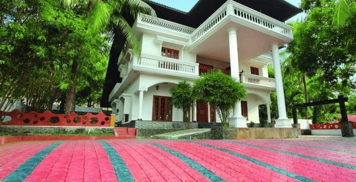 Lords Resort & Spa With Peacock