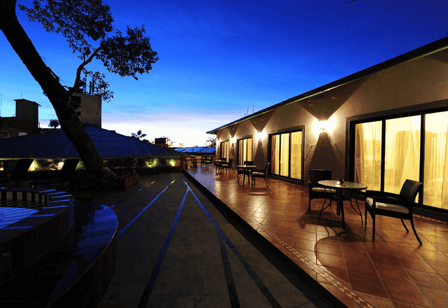 Fountain Village Resort