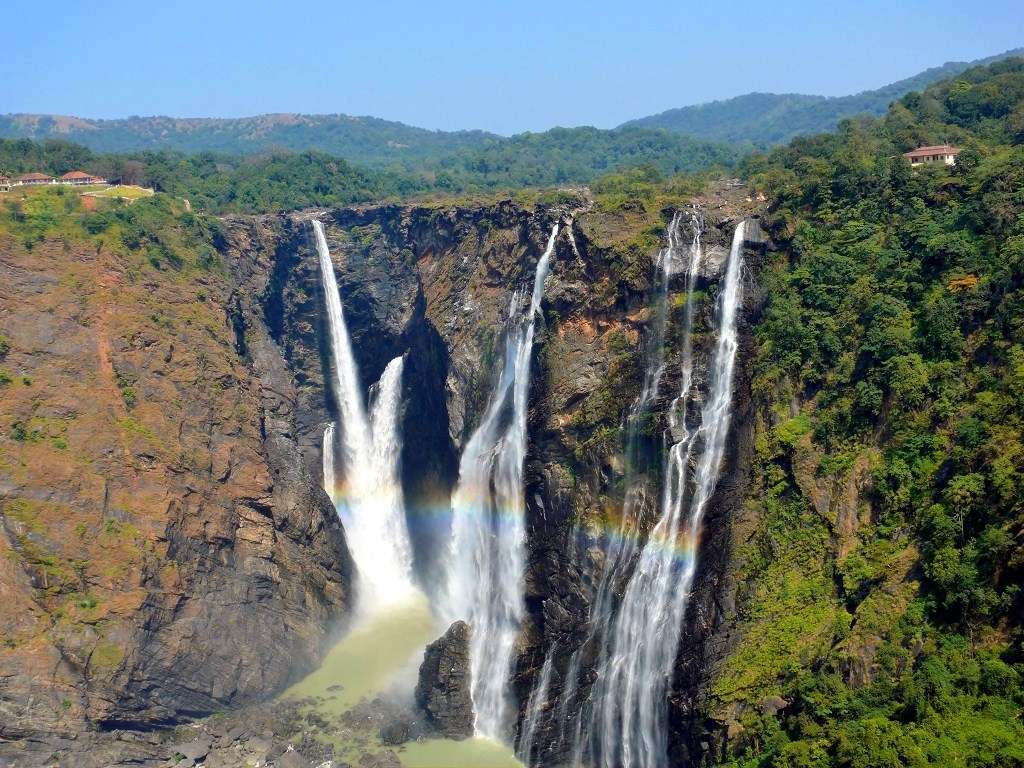 Kune falls (68 Km from Pune)